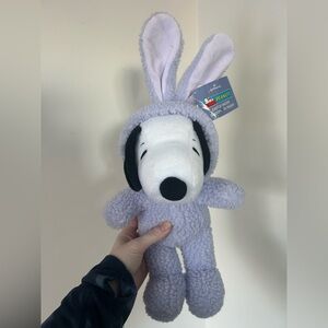 NWT Hallmark Peanuts Easter Snoopy Plush